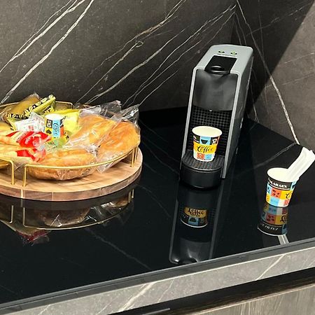 Lagi Suites Napoli Esterno foto